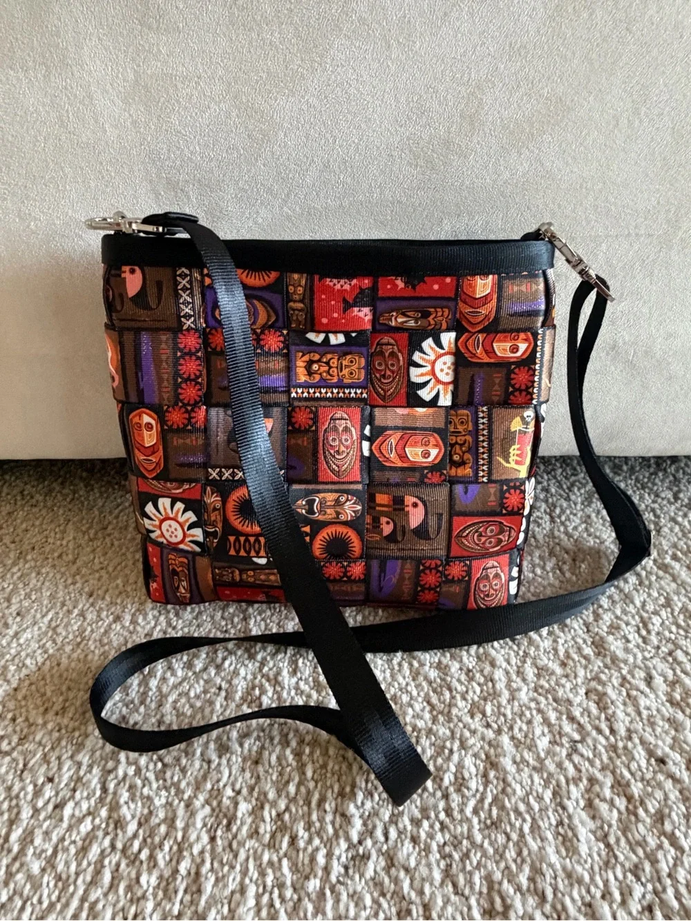 Harvey’s shag tiki tapa messenger bag